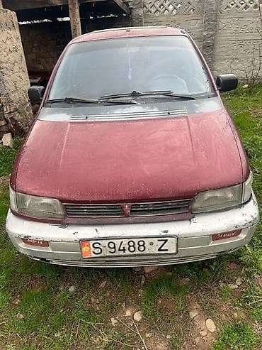 transporter multivan: Mitsubishi Space Wagon: 1993 г., 2 л, Механика, Бензин, Универсал — 1