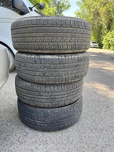 с 16: Шины 215 / 60 / R 16, Лето, Б/у, Комплект, Легковые, Корея, Roadstone — 2