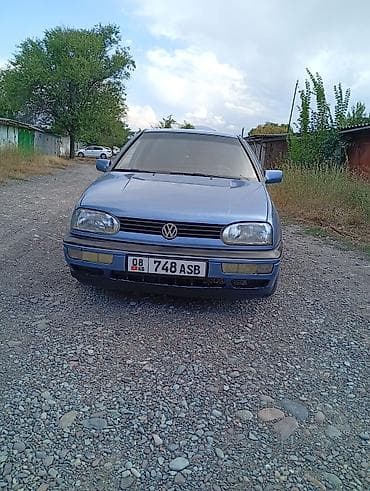 forester 2004: Volkswagen Golf: 1993 г., 1.8 л, Механика, Газ, Хэтчбэк — 1
