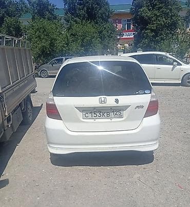 byd hybrid: Honda Fit: 2001 г., 1.3 л, Автомат, Бензин, Хэтчбэк — 6