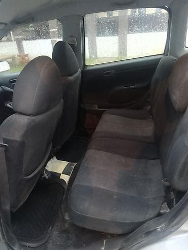 продам вазу: Daihatsu YRV: 2003 г., 1.3 л, Механика, Бензин, Минивэн — 6