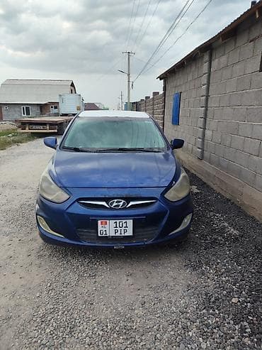 Hyundai Accent: 2012 г., 1.6 л, Механика, Бензин, Седан at lalafo.kg Hyundai Accent: 2012 г., 1.6 л, Механика, Бензин, Седан