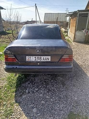 мерс 100: Mercedes-Benz W124: 1990 г., 2.3 л, Механика, Седан — 3