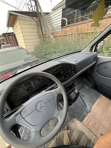 90: Mercedes-Benz Спринтер: 1998 г., 2.3 л, Механика, Дизель, Бус — 8