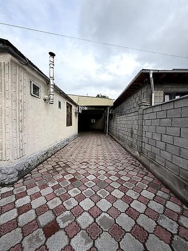 комната в бишкеке: Продается уютный дом в Сокулуке, верхняя зона. 🏡 Участок — 3 сотки 🏠 — 5