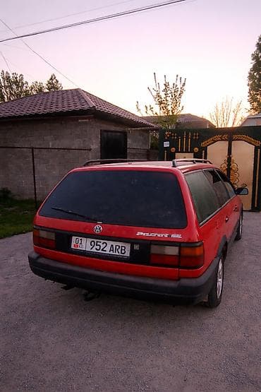 es 2016: Volkswagen Passat Variant: 1989 г., 1.8 л, Ручные, Бензин, Универсал — 4