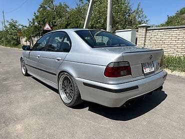BMW 5 series: 1999 г., 4.4 л, Механика, Бензин, Седан