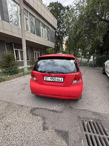 мега авто: Daewoo Kalos: 2003 г., 1.5 л, Автомат, Бензин, Хэтчбэк — 3