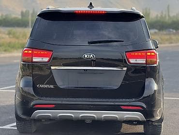 Продажа авто: Kia Carnival: 2017 г., 2.2 л, Автомат, Дизель, Минивэн — 4
