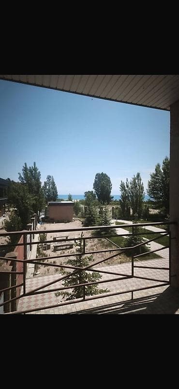 Кыймылсыз мүлк: 4 бөлмө, Толугу менен эмереги бар — 5