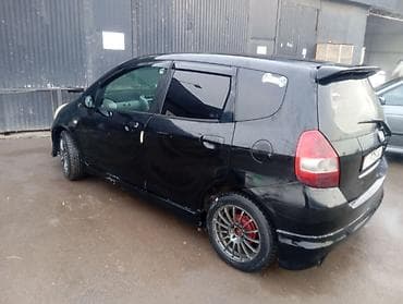 Honda Fit: 2002 г., 1.3 л, Вариатор, Бензин, Хэтчбэк — 2