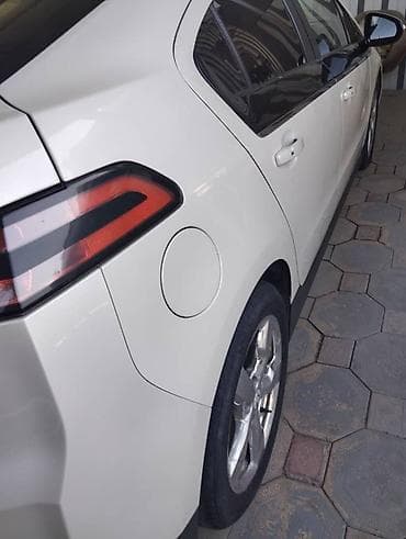 тойота вольт: Chevrolet Volt: 2012 г., 1.4 л, Автомат, Гибрид, Хэтчбэк — 7