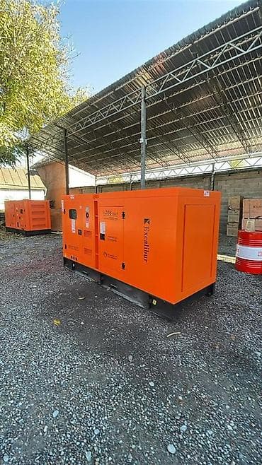 Контейнеры: Дизельные и бензиновые электрогенераторы Excalibur / KOFO и iPower - — 2