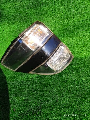 запчасти на тойота сурф в бишкеке: Задний левый стоп-сигнал Toyota Б/у, Оригинал, Япония — 1