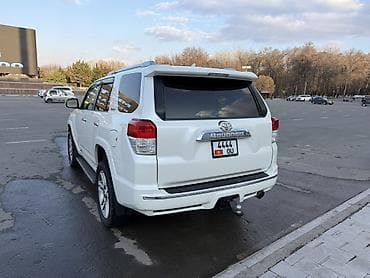 taiota 4runner: Toyota 4Runner: 2010 г., 4 л, Автомат, Бензин, Внедорожник — 3