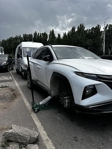 pirelli p zero: Шиномонтаж, Замена шин, Балансировка колес, Вулканизация резины, С выездом, Специализация: Бус, Грузовой транспорт, Легковое авто — 4