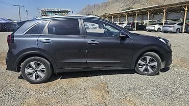 mazda 223: Kia Niro: 2020 г., 1.6 л, Автомат, Гибрид, Кроссовер — 8