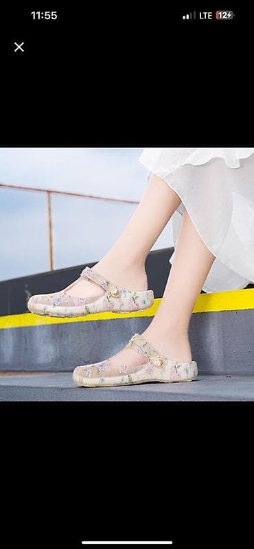 обувь 23: Трендовые летние кроксы с ремешком Mary Jane - Лёгкие и мягкие, из — 2