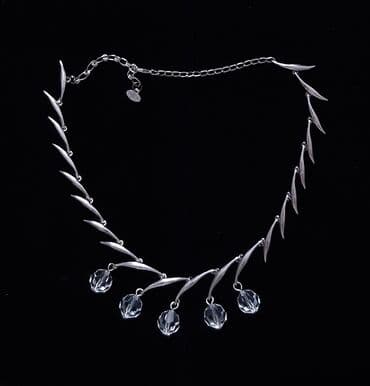 украшения с национальными узорами: Изящное вечернее колье с горным хрусталём, не темнеет. Производство — 1