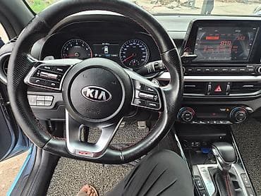 k3 ve: Kia K3: 2019 г., 1.6 л, Робот, Бензин, Хэтчбэк — 8