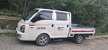 Hyundai Porter (двухрядная кабина) — компактный грузовой пикап для