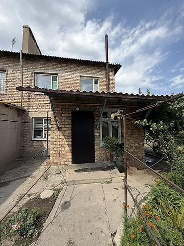 латок сокулук: 📍 В Сокулуке продается 2-х уровневый дом коттеджного типа на участке 6 — 2