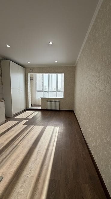 токмок кун чыгыш: 25 м², Толугу менен эмереги бар — 4