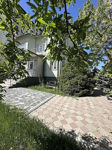 кок жар ж м: Цена договорная. Продается двухуровневый дом + цокольный этаж. Ж\ м — 1
