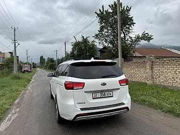 Унаа сатуу: Kia Carnival: 2018 г., 2.2 л, Автомат, Дизель, Вэн/Минивэн — 4