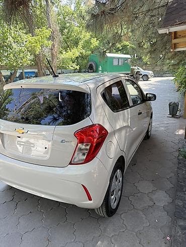 шевролет нексия: Chevrolet Spark: 2017 г., 1 л, Автомат, Бензин, Хэтчбэк — 7