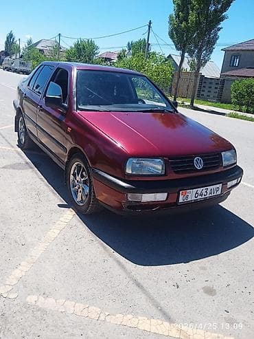 Унаа сатуу: Volkswagen Vento: 1993 г., 1.8 л, Автомат, Бензин, Седан — 4