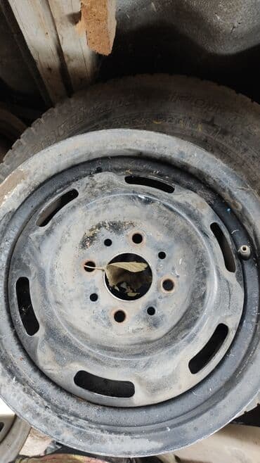 зимние шины на ниву 21214: Темир Дисктер R 13 Комплект, тешиктери - 4, Колдонулган — 3