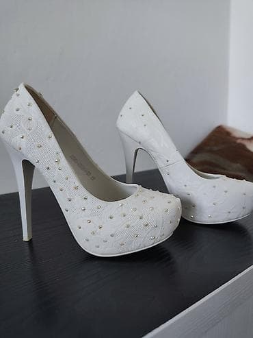 Туфли: Босоножки-туфли на шпильке ZHASMIN (Style of Turkey) На туфлях размер — 1