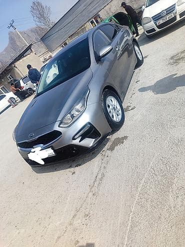 шевралет круиз: Kia Cerato: 2019 г., Автомат, Бензин, Седан — 1