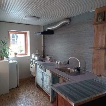 я ищу дом рабочий городок: 60 м², 3 комнаты, Парковка — 8