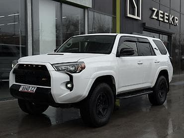 двигатил: Toyota 4Runner: 2021 г., 4 л, Автомат, Бензин, Внедорожник — 3
