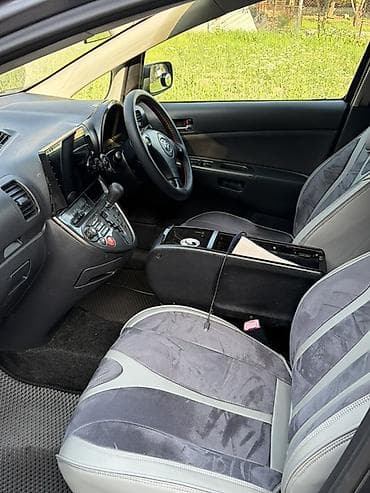 авто крепеж: Toyota WISH: 2004 г., 2 л, Вариатор, Бензин, Универсал — 5