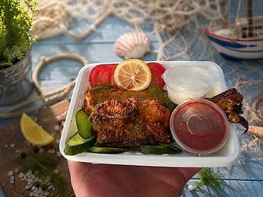 Куриные наггетсы и стрипсы в хрустящей панировке + фирменные соусы - — 3