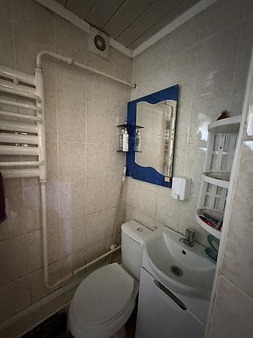 Дома: Участок с домом и большой крытой террасой - Зеленый участок с садом — 6