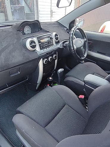 mazda d: Toyota Ist: 2004 г., 1.3 л, Автомат, Бензин — 5
