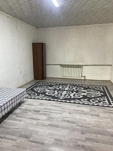 Бөлмөлөр: Сдаются комнаты. 10000 сом. Кызыл Аскер. Девушкам — 3
