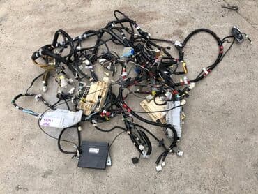 сколько стоит усилитель для колонок: Toyota Mark Ⅱ 115 Blitz Проводка салона, Тойота Марк 2 115 Блит — 1