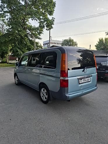 заводском: Honda Stepwgn: 2002 г., 2 л, Минивэн — 4