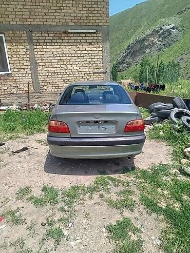 матор авто: Toyota Avensis: 2002 г., 1.8 л, Механика, Бензин, Седан — 8
