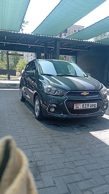 базарить: Chevrolet Spark: 2016 г., 0.1 л, Вариатор, Бензин, Хэтчбэк — 1