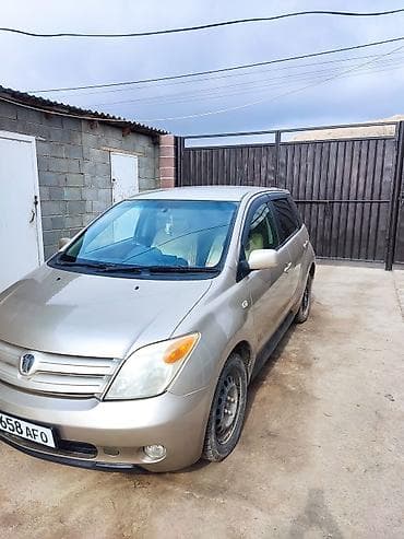 Toyota: Toyota Ist: 2002 г., 1.3 л, Автомат, Бензин, Хетчбек — 1