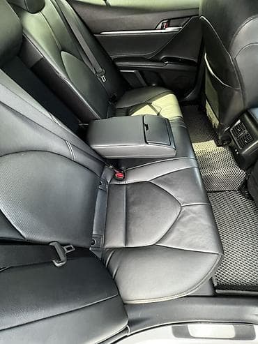 camry 2018: Toyota Camry: 2018 г., 2.5 л, Вариатор, Гибрид, Седан — 8