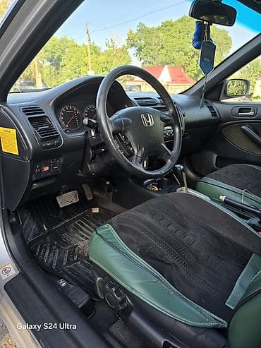 jdm авто: Honda Civic: 2001 г., 1.7 л, Автомат, Бензин, Седан — 10