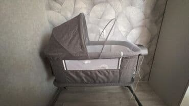 современные коляски для новорожденных: ПРОДАЕТСЯ Манеж - приставная кроватка с функцией качания ( 5 режимов) — 2