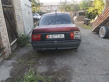 Vauxhall: Opel Vectra: 1991 г., 1.8 л, Механика, Бензин, Хэтчбэк — 5
